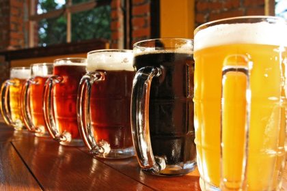 La espuma de las cervezas artesanales tiende a decantarse