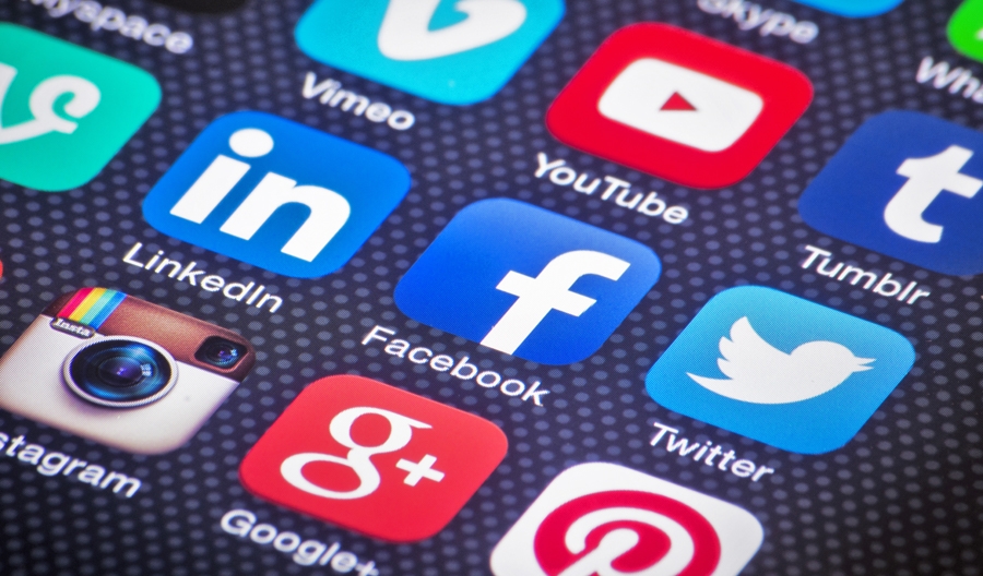 Estudio de la UC destaca el peso de las redes sociales