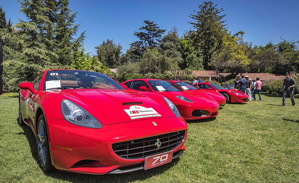 Fanáticos chilenos celebraron los 70 años de Ferrari