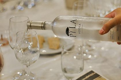Mercado chileno se abre a destilados franceses