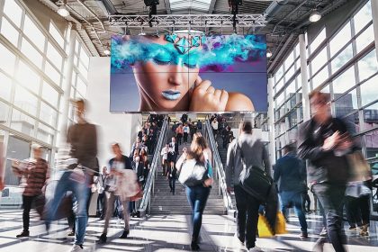 Nuevo display comercial optimiza el video wall