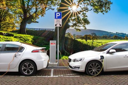 Promueven redes inteligentes para autos eléctricos