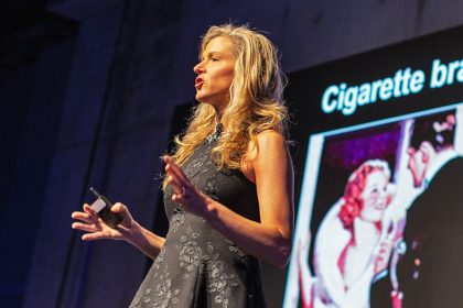 Laura Ries y las maneras de crear martillos visuales