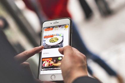 Emprendedoras senior crean App de menú diario