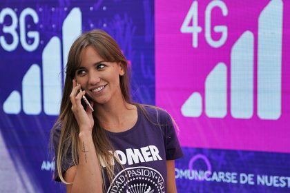 Wom anunció llamadas 4G más WiFi de Arica a Punta Arenas