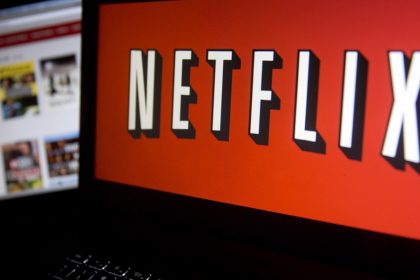 Netflix disminuye ingresos y aumenta suscriptores
