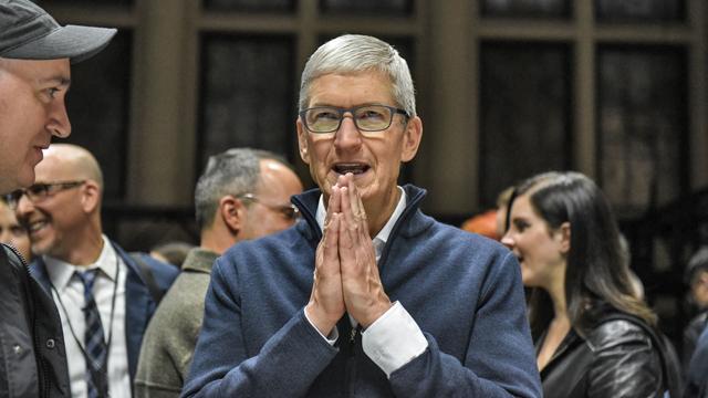 apple tim cook
