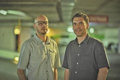 Aztro: Una agencia que produce sus propias ideas