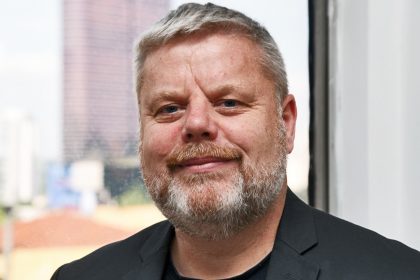 Patrick O’Neill: Una ley de equilibrio