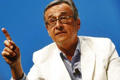 Las razones de Antonio Lucio al dejar Facebook