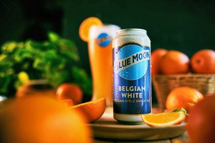 Cerveza Blue Moon llega en lata de casi medio litro