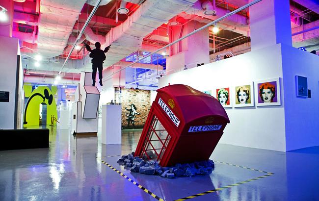 Banksy expo redeyes Publimark
