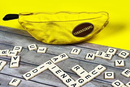 Nuevo juego Bananagrams para entretenerse y aprender