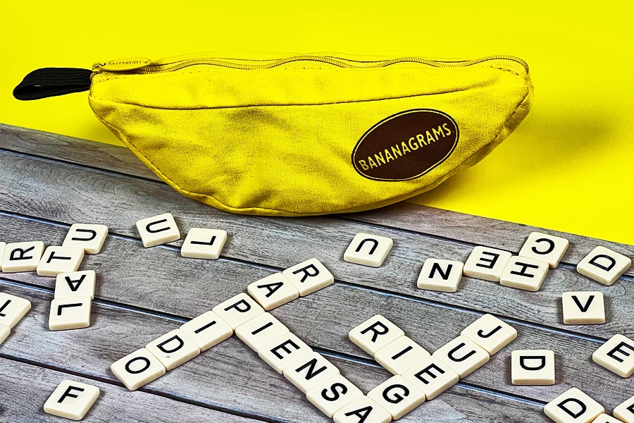 Nuevo juego Bananagrams para entretenerse y aprender