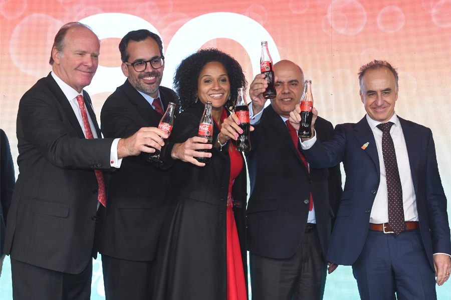 Coca-Cola celebró haber cumplido 80 años en Chile