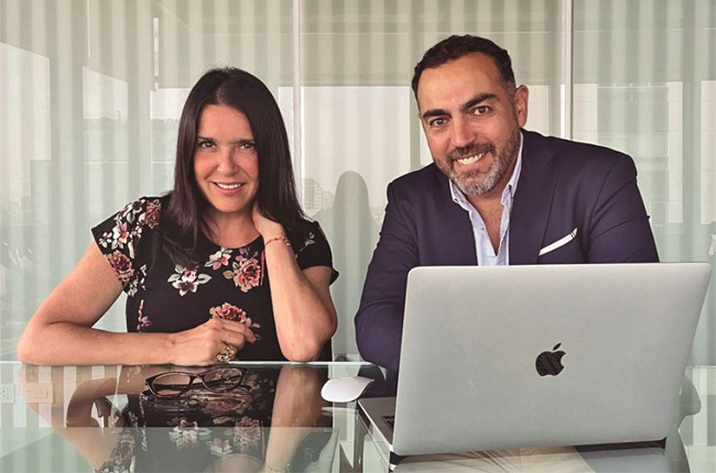 Mayo Group Ricardo y Lorena Publimark