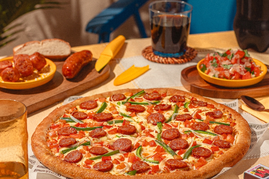 Under Pizza prepara el ánimo dieciochero y lanza la Choripizza