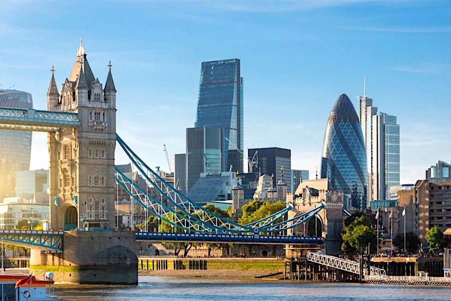 Aterrizaje de Rosen en Londres con productos de alta gama