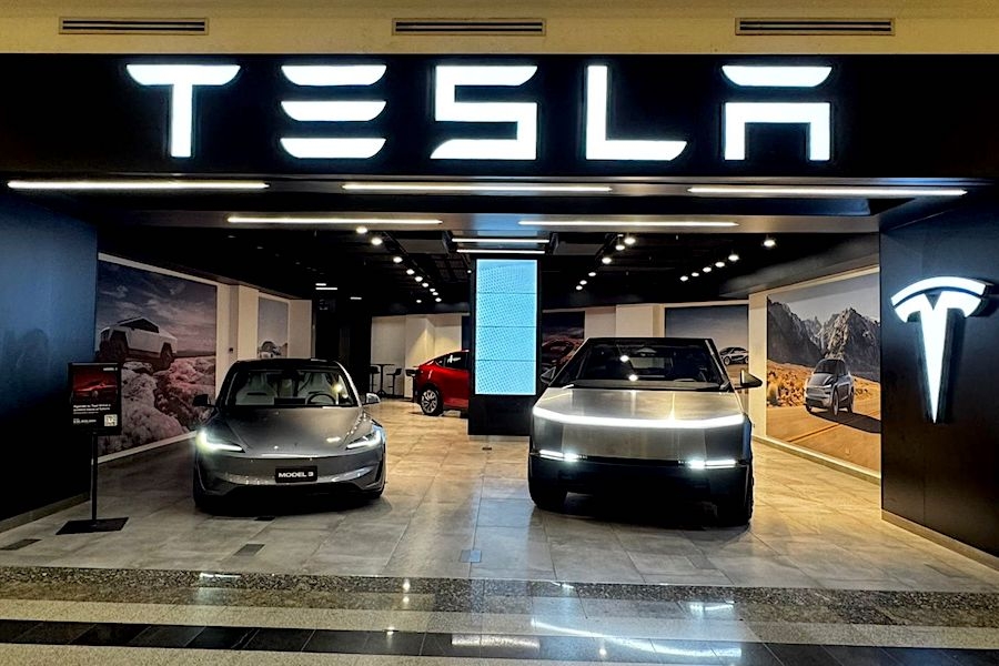 Tesla abre en Chile su primera tienda de Sudamérica
