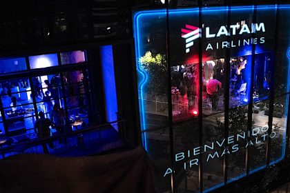Lanzamiento inmersivo de la nueva promesa de Latam Airlines