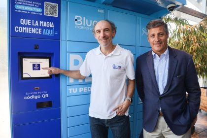 Lockers inteligentes de Blue Express en locales Unimarc