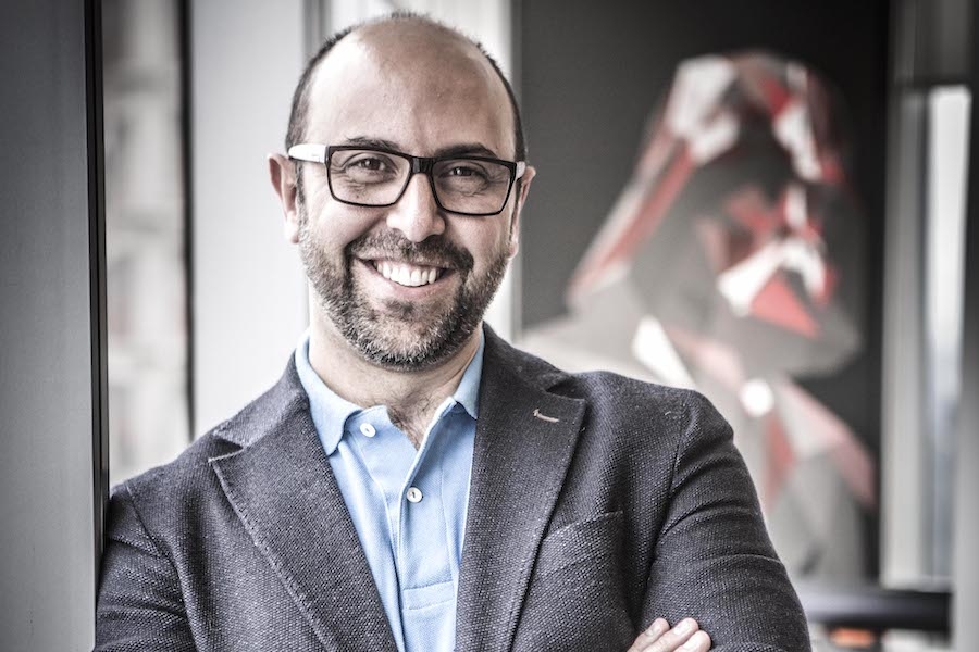 Director general de estrategia de IA de LLYC en Américas