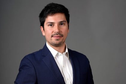 Gonzalo Bravo: Una primera línea olvidada