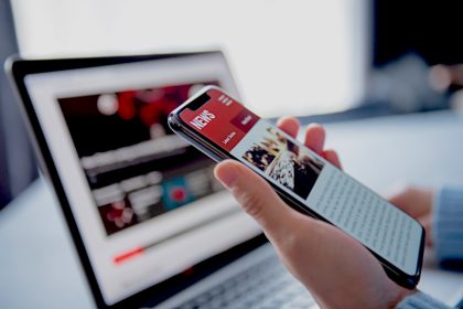 El consumo global de medios volvió a crecer en 2025