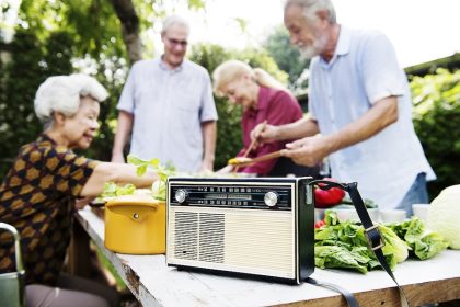 Las nuevas formas de consumir radio en Chile