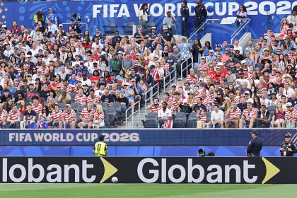 Experiencia continua para los fans del fútbol mediante AI